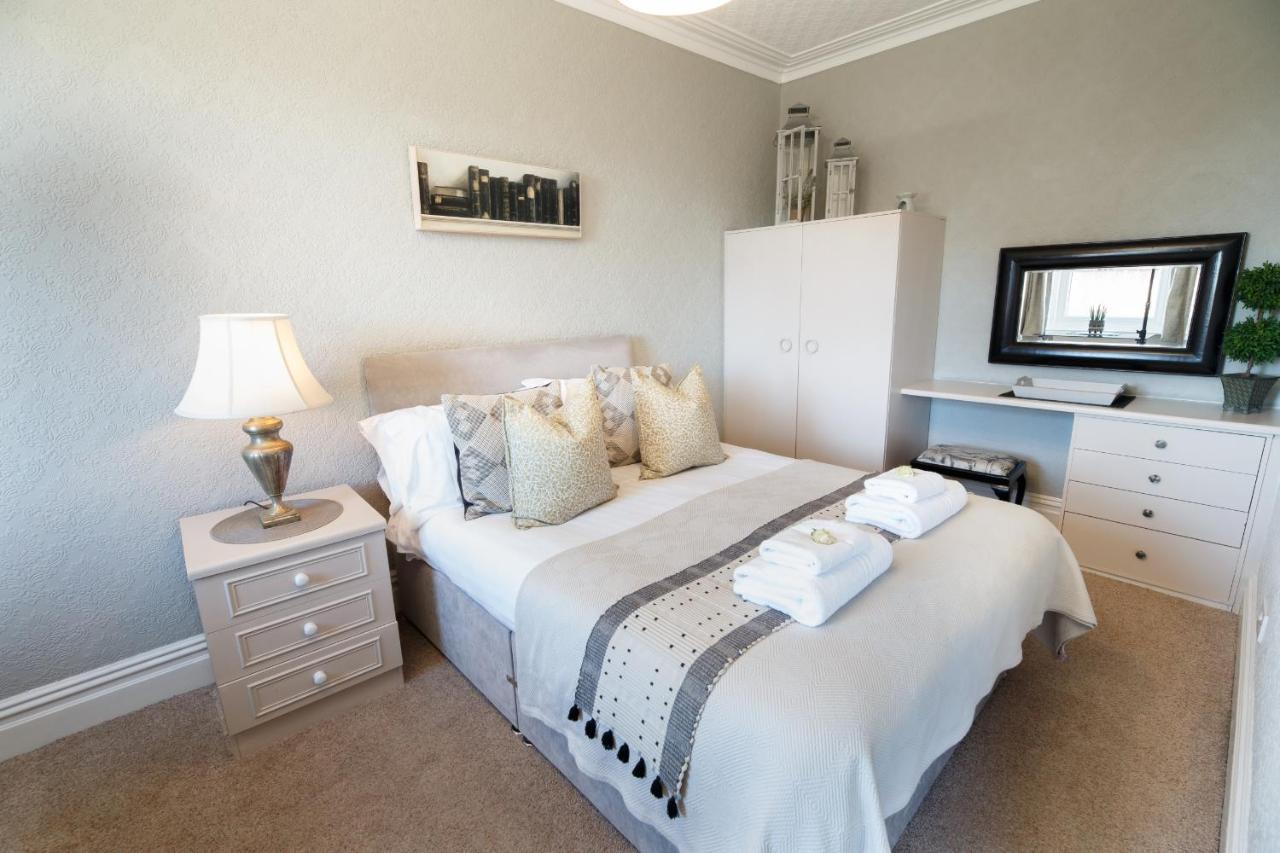 Appartement Mode - The Old School House à Lytham St Annes Extérieur photo