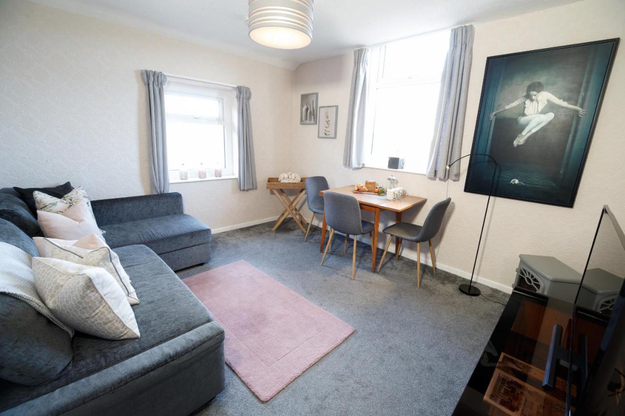 Appartement Mode - The Old School House à Lytham St Annes Extérieur photo